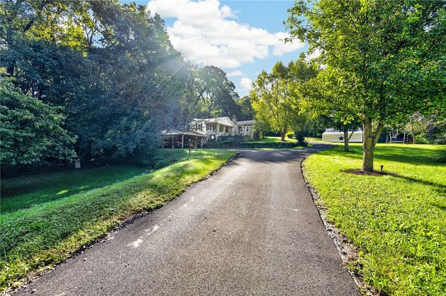 1660 E Central Avenue, Miamisburg, OH 45342