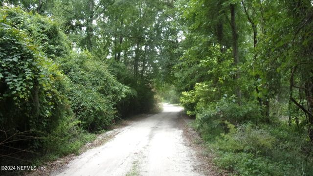 141 CROSBY Road, Florahome, FL 32140