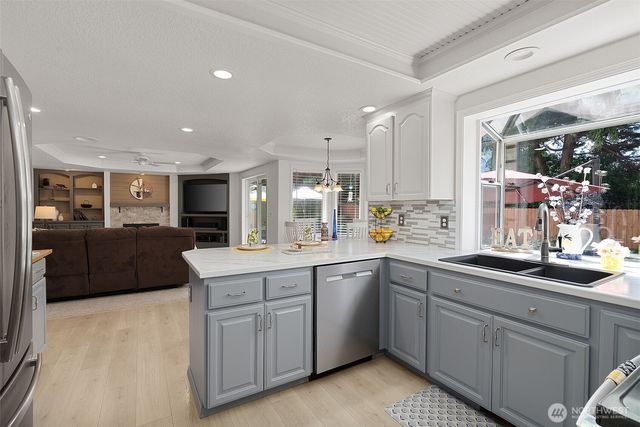 6205 Karat Court SW, Tumwater, WA 98512