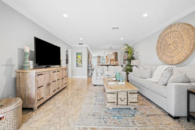 711 N Riverside Drive 302, Pompano Beach, FL 33062