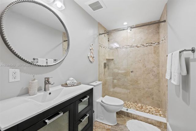 711 N Riverside Drive 302, Pompano Beach, FL 33062
