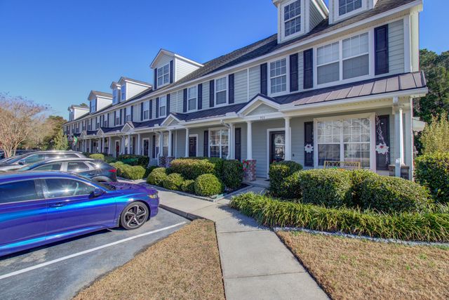 905 Hemingway Circle, Summerville, SC 29483