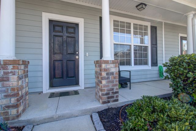 905 Hemingway Circle, Summerville, SC 29483