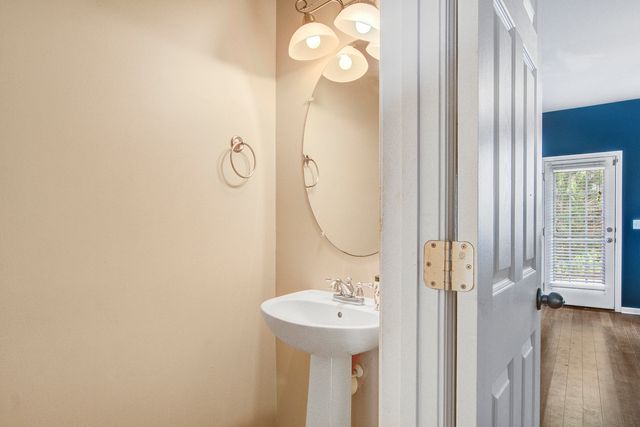 905 Hemingway Circle, Summerville, SC 29483