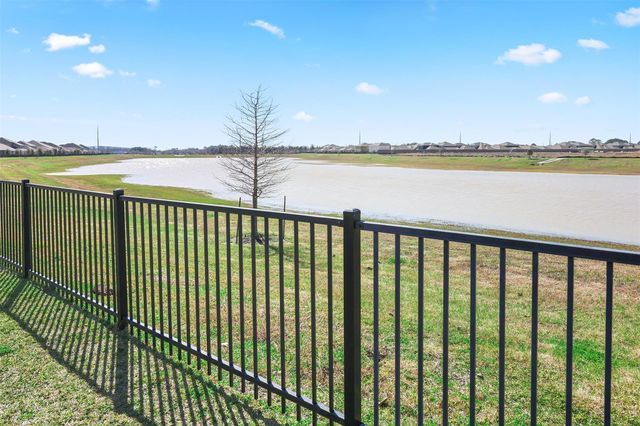 2421 Mar Vista Lane, Texas City, TX 77568
