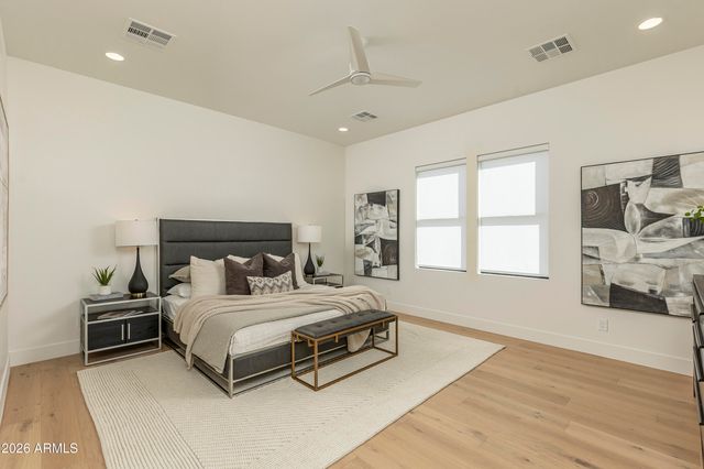 3021 E Rosemonte Drive, Phoenix, AZ 85050