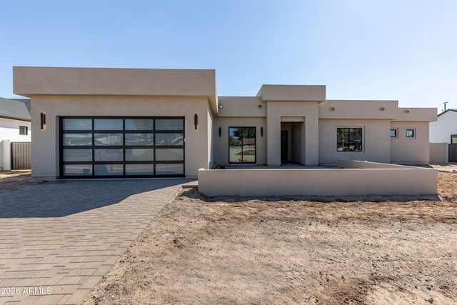 3021 E Rosemonte Drive, Phoenix, AZ 85050