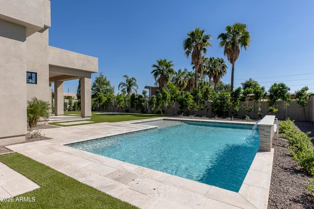 3021 E Rosemonte Drive, Phoenix, AZ 85050