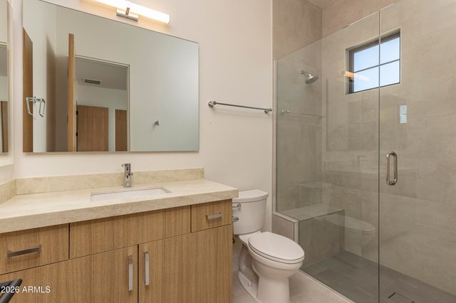 3021 E Rosemonte Drive, Phoenix, AZ 85050