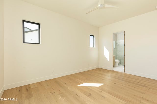 3021 E Rosemonte Drive, Phoenix, AZ 85050
