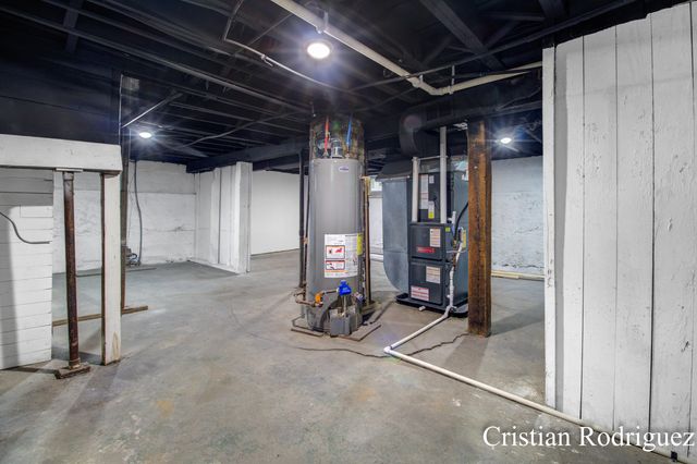 145 Nw Straight Avenue Nw, City Of Grand Rapids, MI 49504