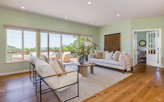 19688 Admiral Cooke Ln, Sonoma, CA 95476