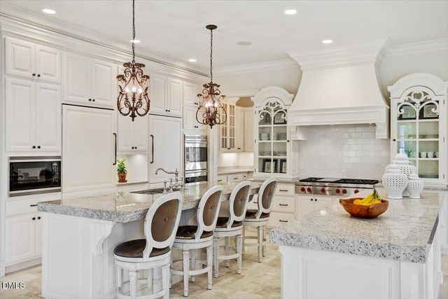 1015 Venetian Court, Cary, NC 27518