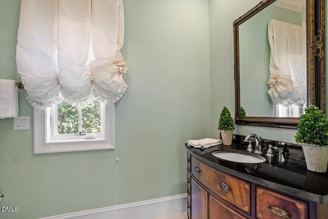 1015 Venetian Court, Cary, NC 27518