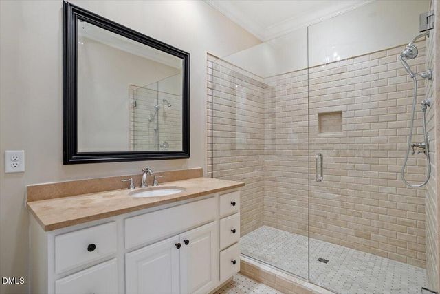 1015 Venetian Court, Cary, NC 27518