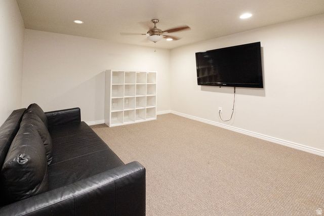 5042 S VIKING DR, South Ogden, UT 84403