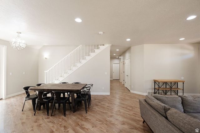 5042 S VIKING DR, South Ogden, UT 84403