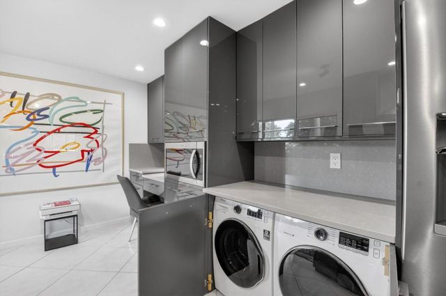 33 Westgate Lane C, Boynton Beach, FL 33436