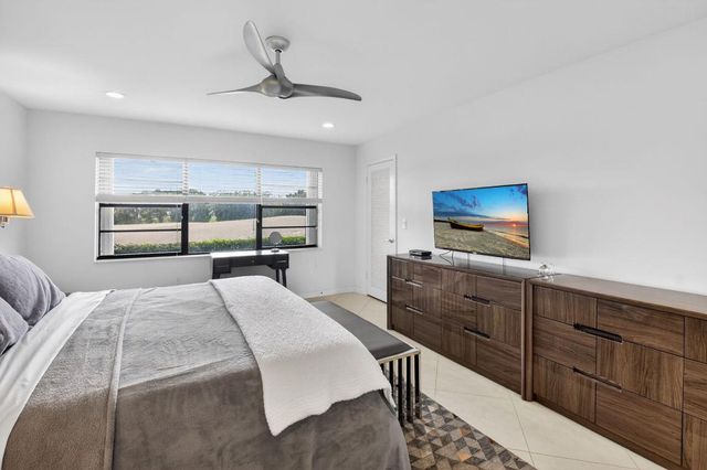 33 Westgate Lane C, Boynton Beach, FL 33436