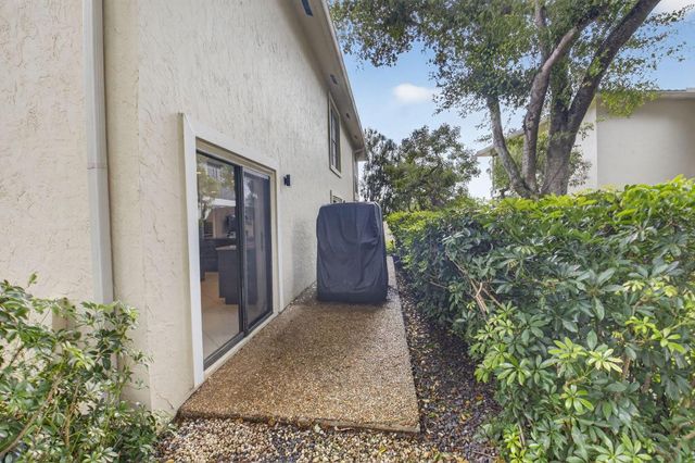 33 Westgate Lane C, Boynton Beach, FL 33436