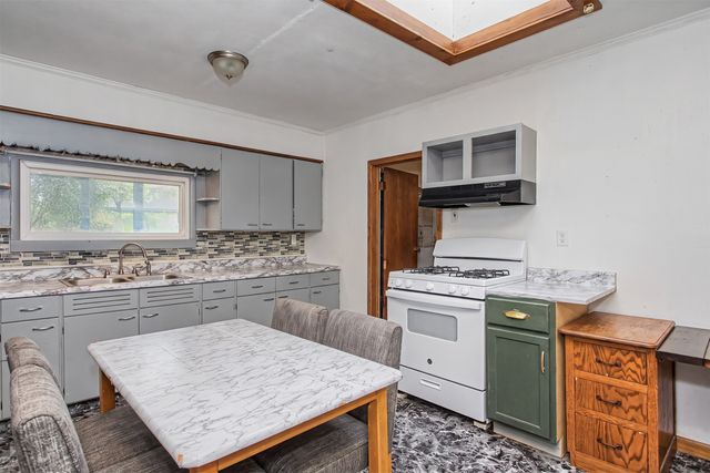 818 Avon Street, Stratford, IA 50249