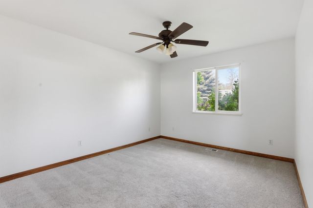 123 N STEVENS St, Deer Park, WA 99006