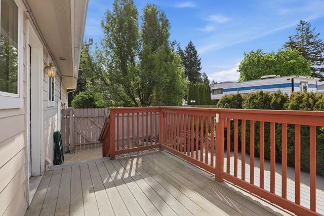 123 N STEVENS St, Deer Park, WA 99006