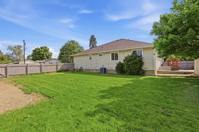 123 N STEVENS St, Deer Park, WA 99006