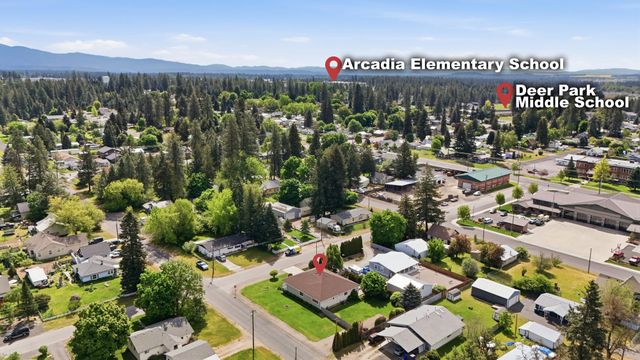 123 N STEVENS St, Deer Park, WA 99006