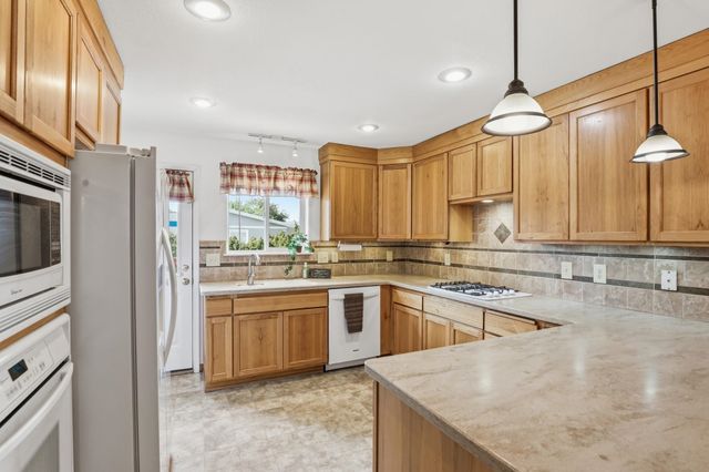 123 N STEVENS St, Deer Park, WA 99006