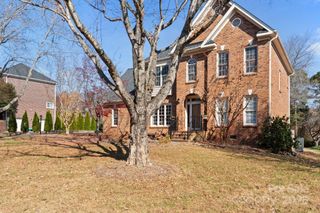 4855 Century Oaks Lane, Winston Salem, NC 27106