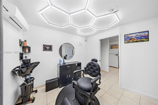 605 NW 34th Avenue, Miami, FL 33125