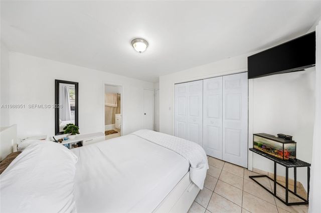 605 NW 34th Avenue, Miami, FL 33125