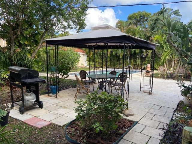 1935 Adams Street, Hollywood, FL 33020
