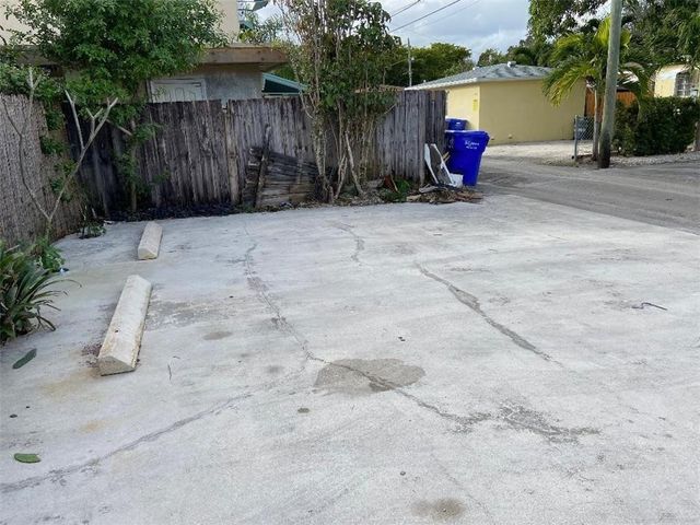1935 Adams Street, Hollywood, FL 33020