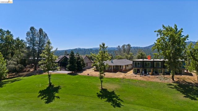 19032 Dyer Ct 12, Groveland, CA 95321