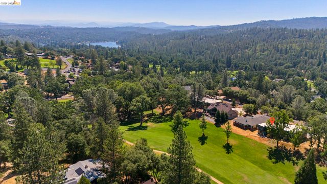 19032 Dyer Ct 12, Groveland, CA 95321