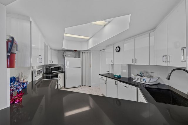 1440 S Ocean Boulevard 2c, Lauderdale By The Sea, FL 33062
