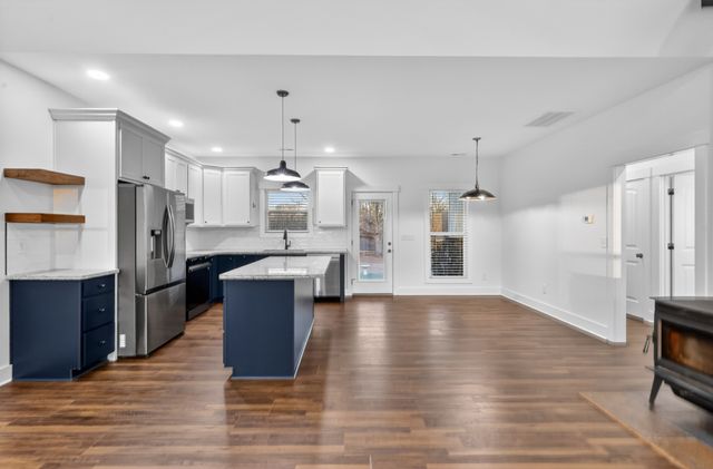 249 Claypool Rd, Bethpage, TN 37022