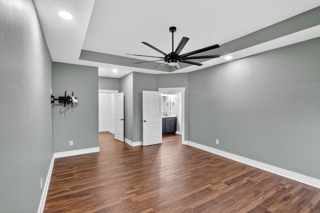 249 Claypool Rd, Bethpage, TN 37022