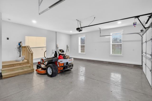 249 Claypool Rd, Bethpage, TN 37022