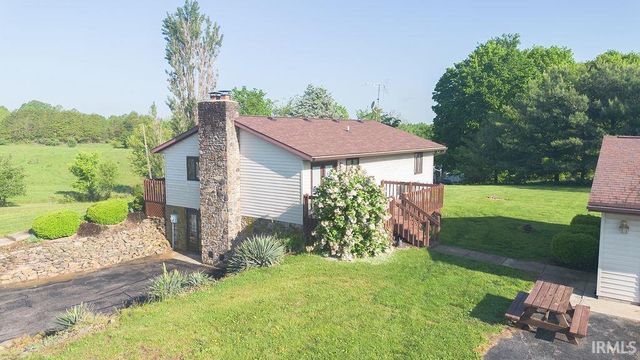 8999 S Snow Road, Bloomington, IN 47403