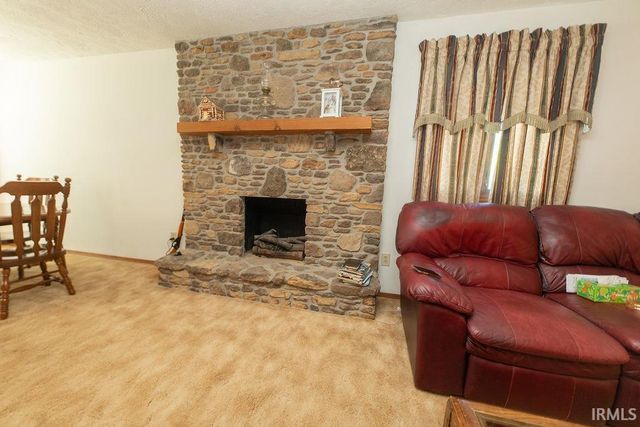 8999 S Snow Road, Bloomington, IN 47403