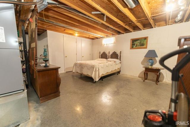 8999 S Snow Road, Bloomington, IN 47403