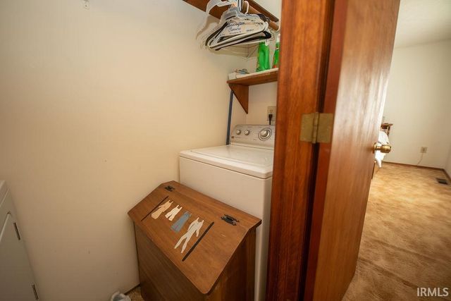 8999 S Snow Road, Bloomington, IN 47403