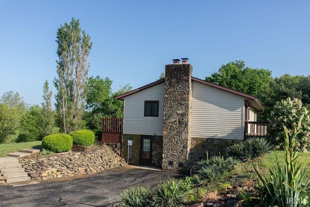 8999 S Snow Road, Bloomington, IN 47403