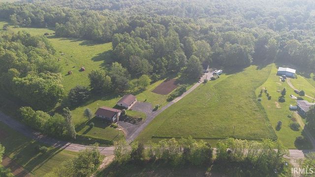 8999 S Snow Road, Bloomington, IN 47403