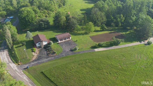 8999 S Snow Road, Bloomington, IN 47403