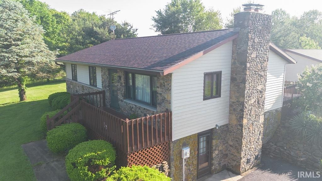 8999 S Snow Road, Bloomington, IN 47403