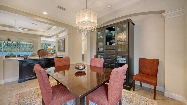 4855 CARRINGTON CIRCLE, Sarasota, FL 34243